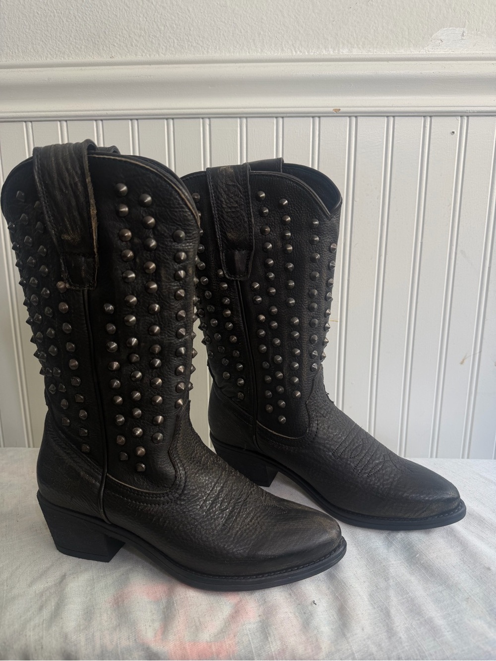 Steve Madden Black Studded Western Heel Boot